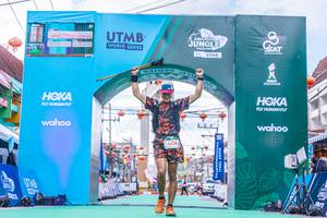 BIB: 5474, 317
                            <button type="button" onclick="openModal(21783275)" class="btn btn-primary btn-sm float-right btn-popup" data-toggle="modal" data-target=".modal-high-quality">
                        <i class="fas fa-shopping-cart"></i> Add to Cart
                    </button>
                                            <button type="button" onclick="isThisMe(21783275, true)" class="btn btn-success btn-sm float-right btn-popup btn-isme hidden" data-toggle="tooltip" data-placement="bottom" title="นี่คือรูปของคุณใช่ไหม คลิกที่นี่เพื่อเอาเข้าอัลบั้ม">
                        <i class="fas fa-plus"></i> Add to album
                    </button>
                    <button type="button" onclick="isThisMe(21783275, false)" class="btn btn-warning btn-sm float-right btn-popup btn-isnotme hidden">
                        <i class="fas fa-ban"></i> Remove from album
                    </button>